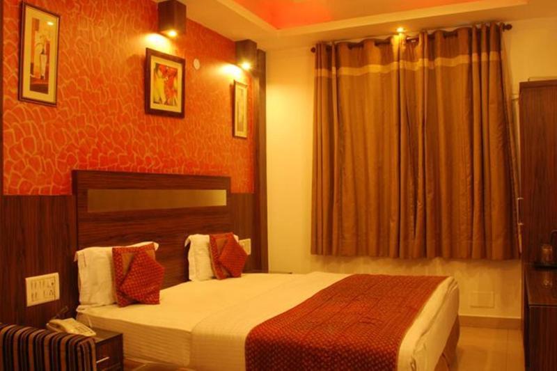 Hotel Baba Inn-By Rcg Hotels Nueva Delhi Exterior foto